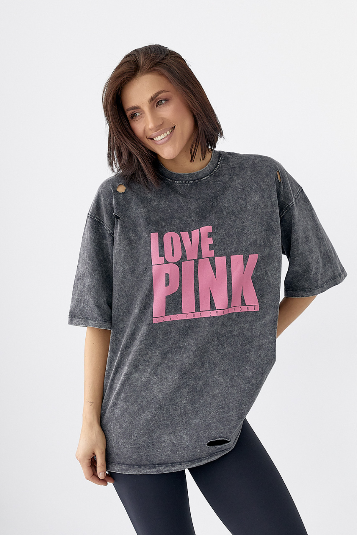 Футболка в техніці тайдай з написом Love Pink  чорний колір