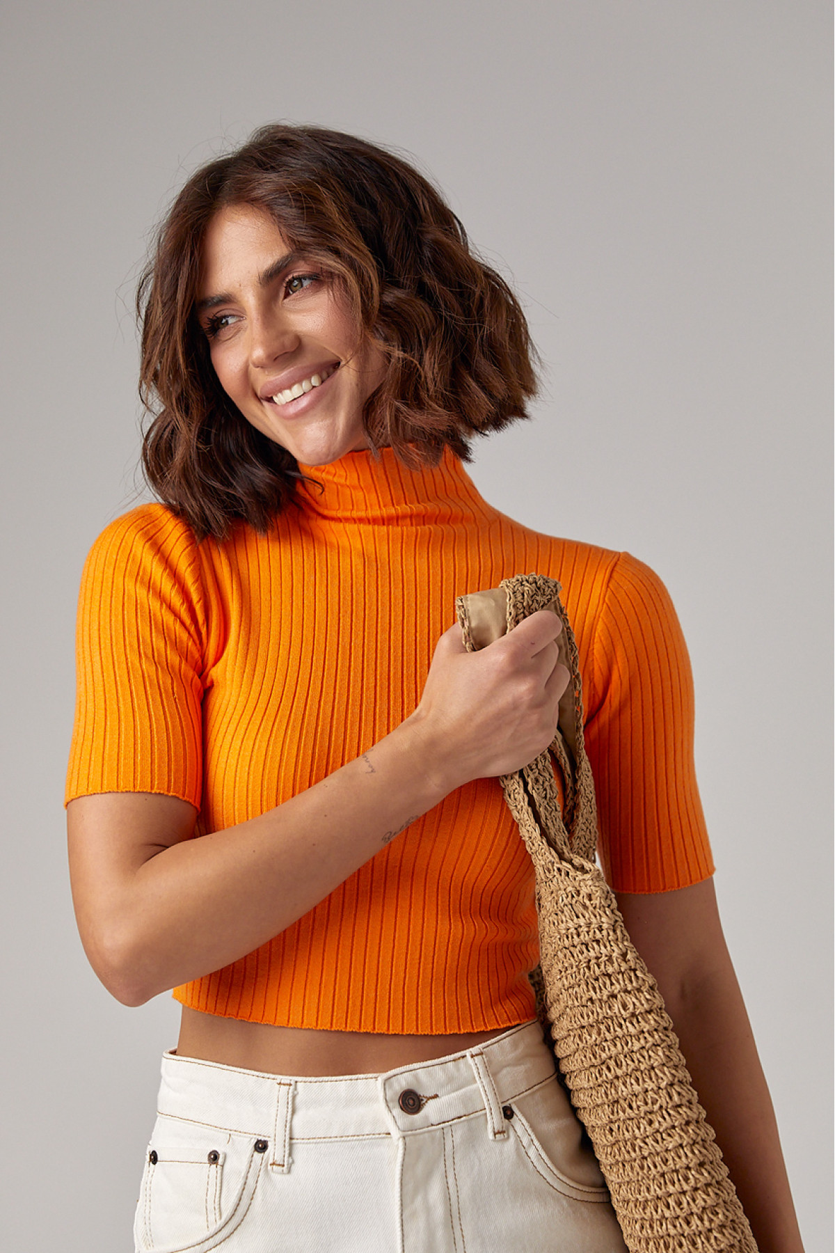 Жіноча вкорочена водолазка з коротким рукавом  помаранчевий колір