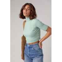 Жіноча вкорочена водолазка з коротким рукавом  м'ятний колір