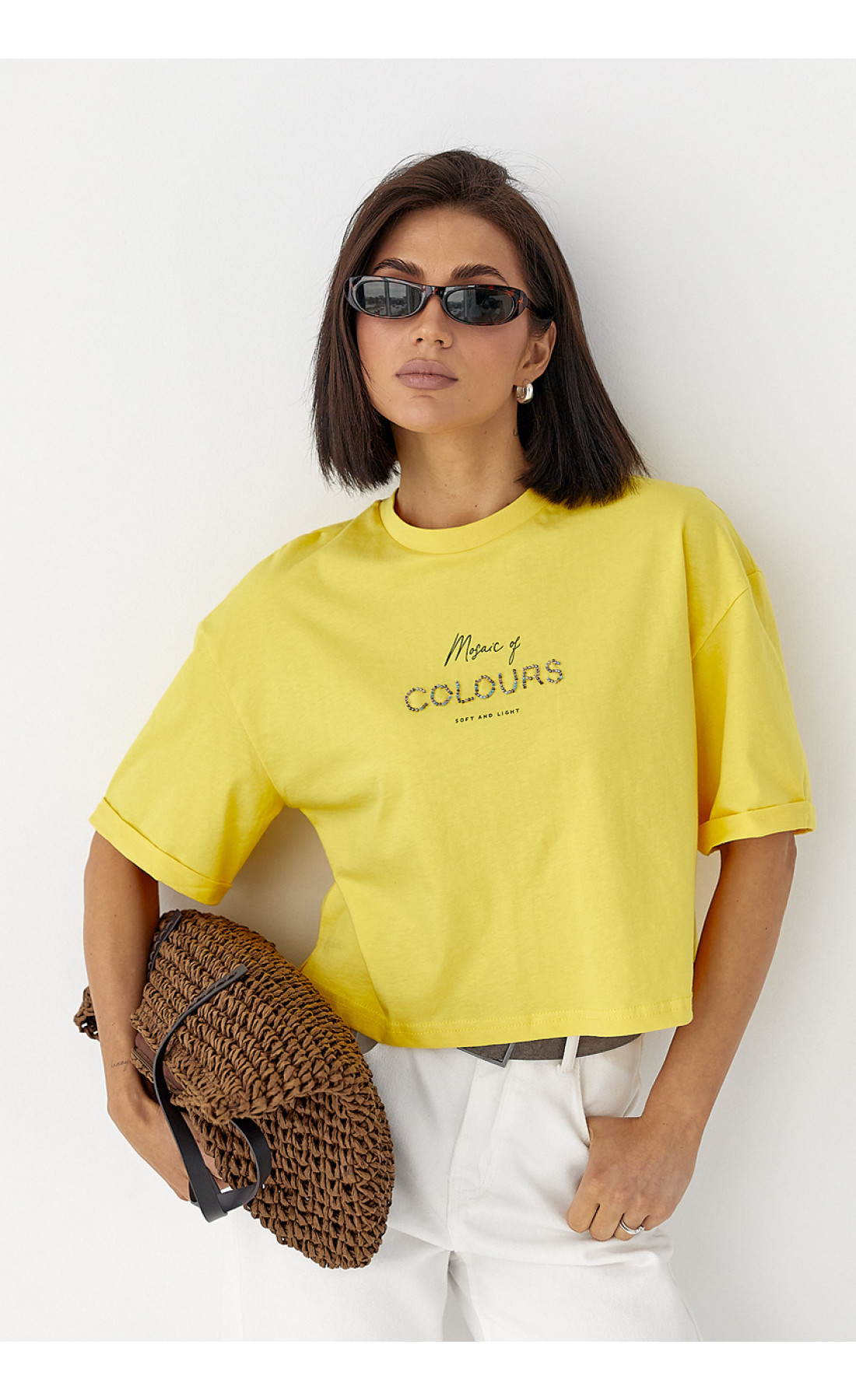 Футболка з надписом із бісеру  жовтий колір
