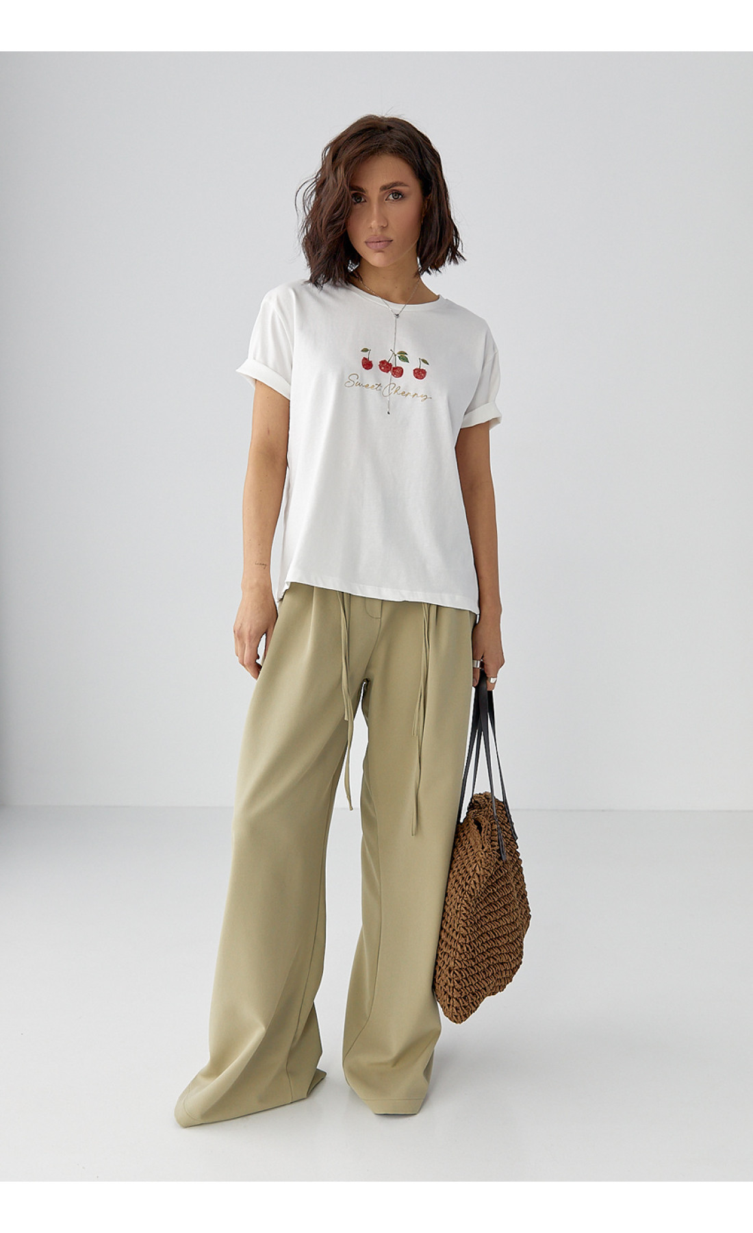 Жіноча футболка з написом Sweet Cherry  білий колір
