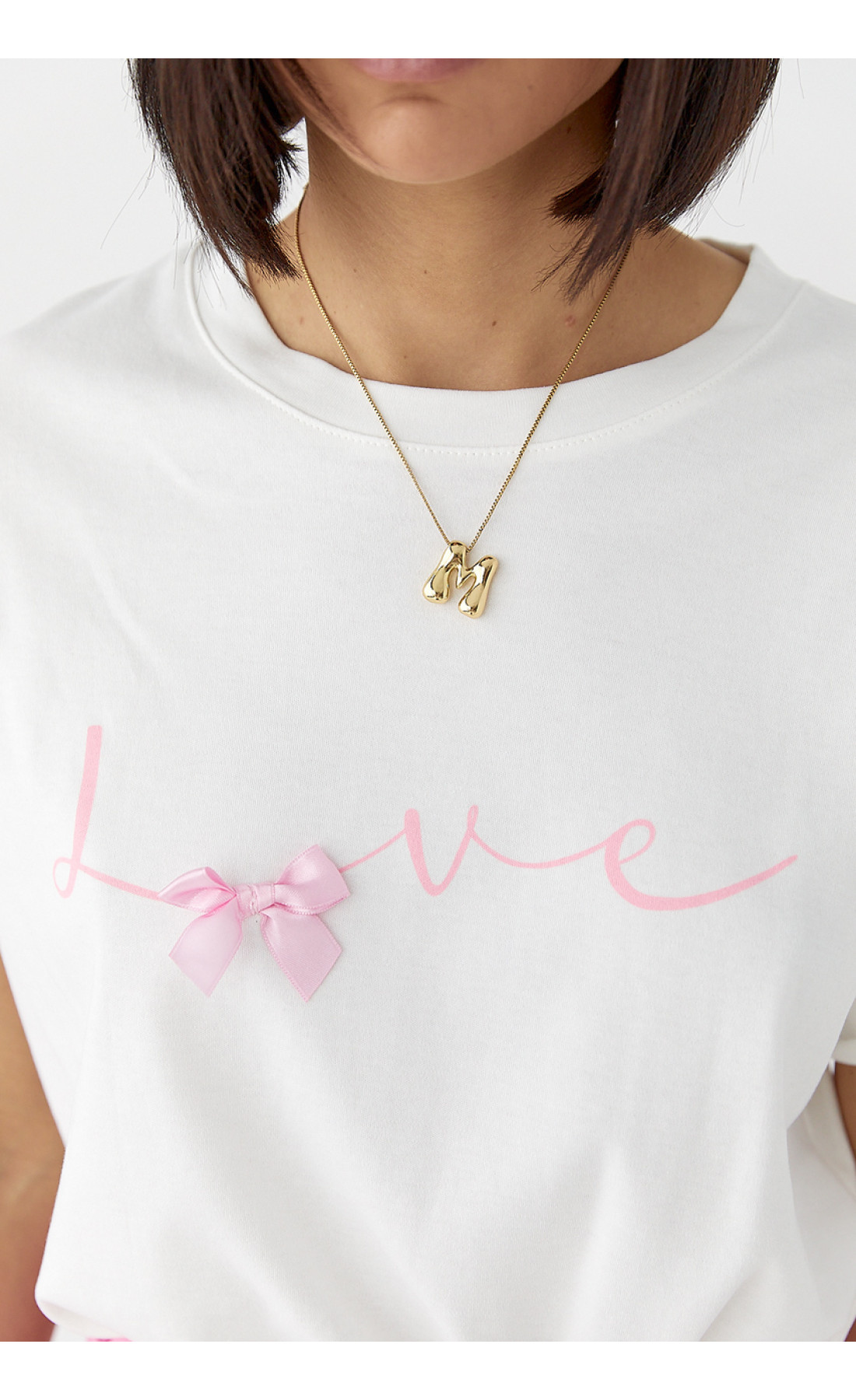 Футболка з бантом і написом ove  білий колір