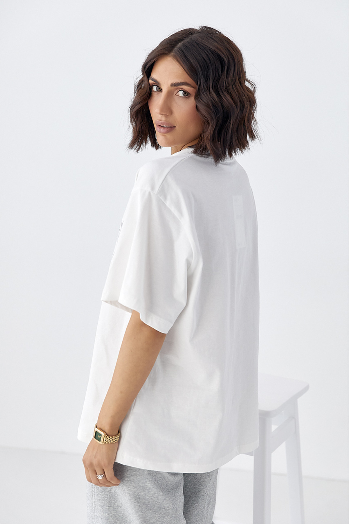 Бавовняна футболка з ведмедиком  білий колір