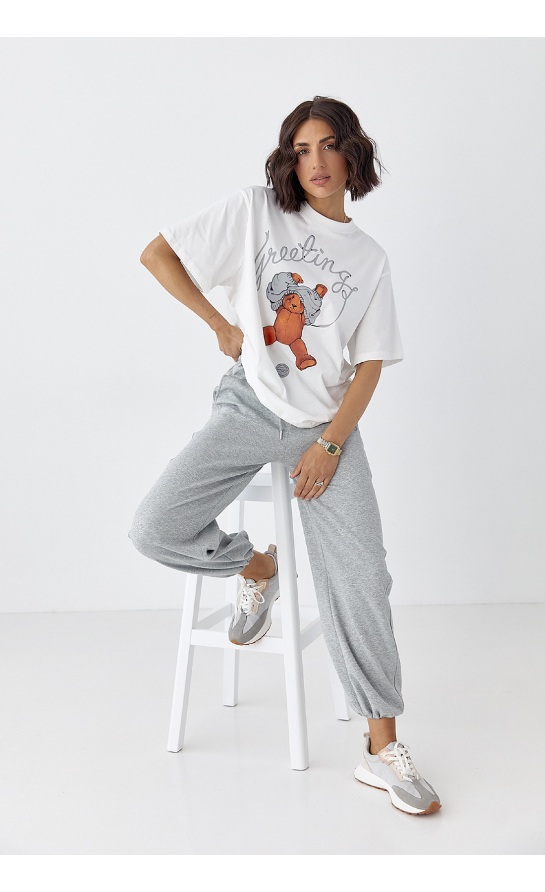 Бавовняна футболка з ведмедиком  білий колір