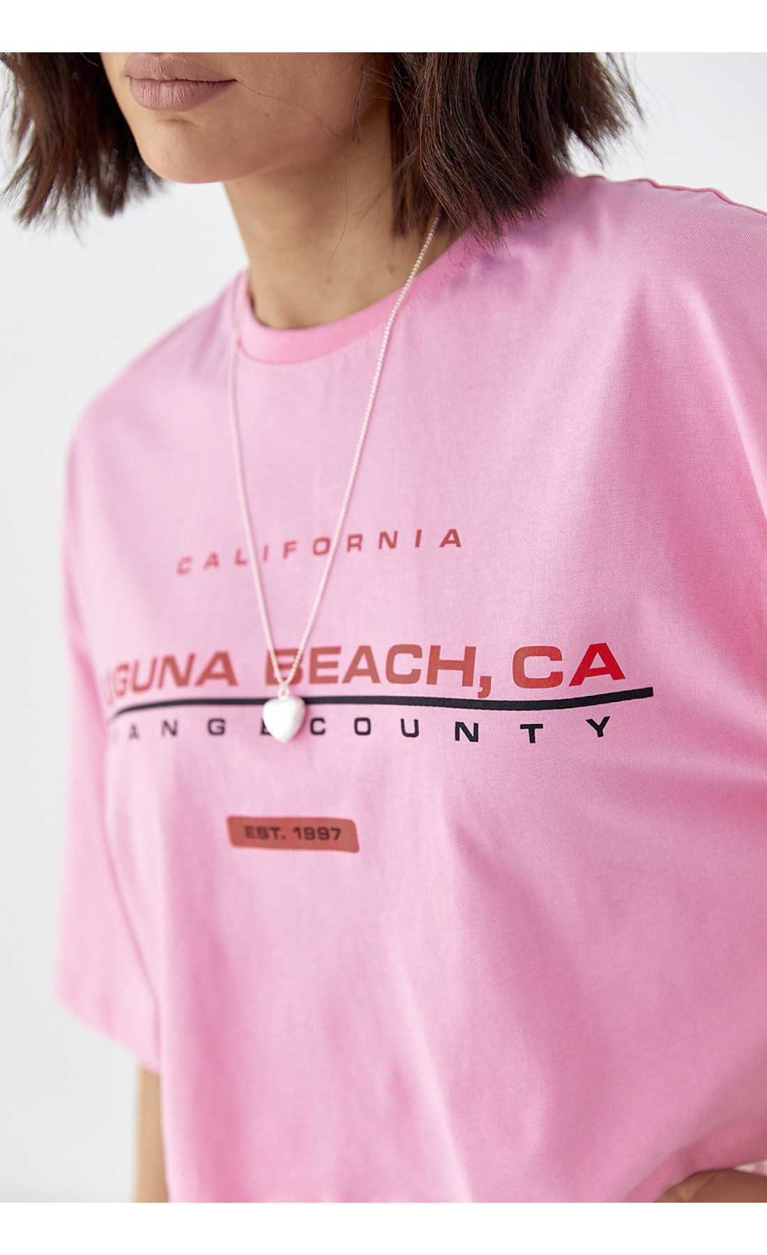 Укорочена футболка вільного крою  рожевий колір