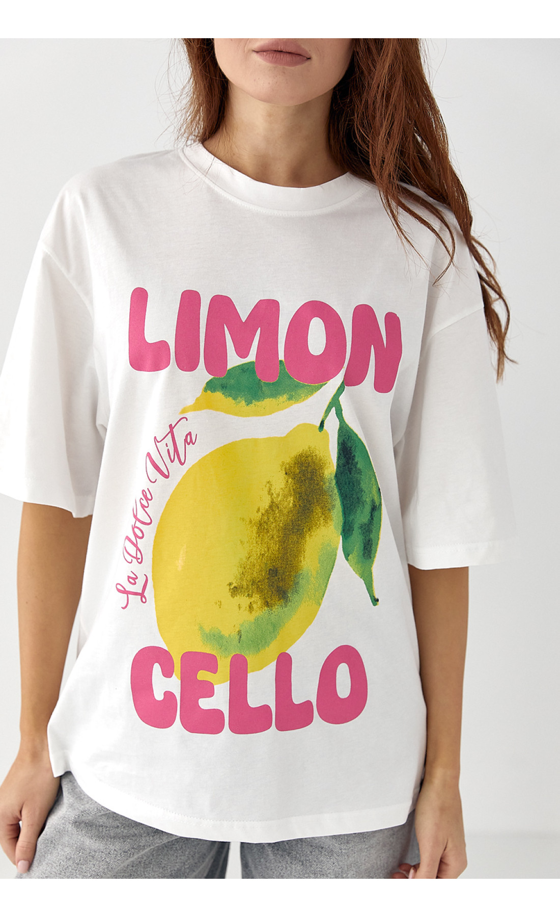 Футболка оверсайз із принтом лимона  білий колір