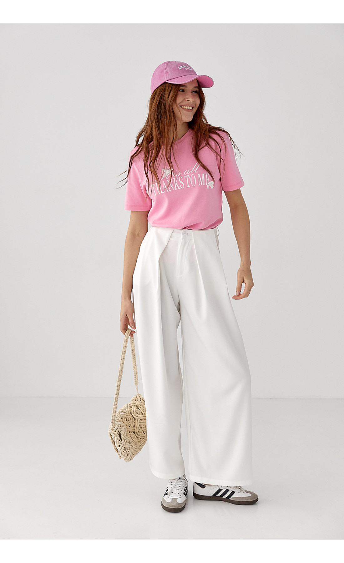 Футболка з написом і бантами  рожевий колір