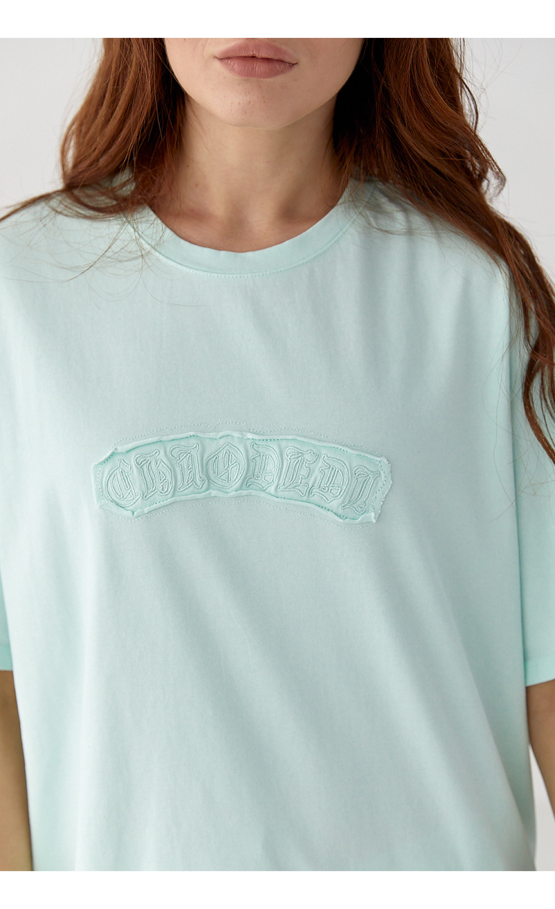 Футболка вільного крою з вишитим написом  бірюзовий колір