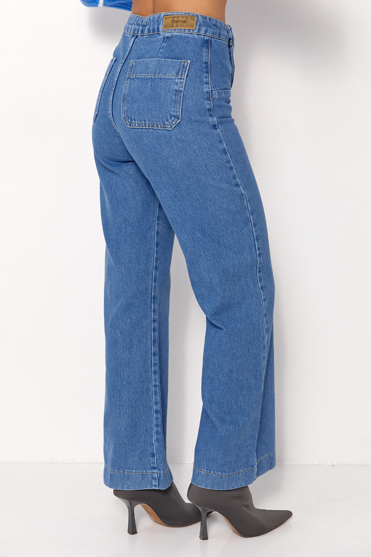 Жіночі жіночі джинси з ґудзиками спереду  синій колір