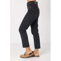 Жіночі жіночі джинси МОМ із рваним декором на кишенях  чорний колір