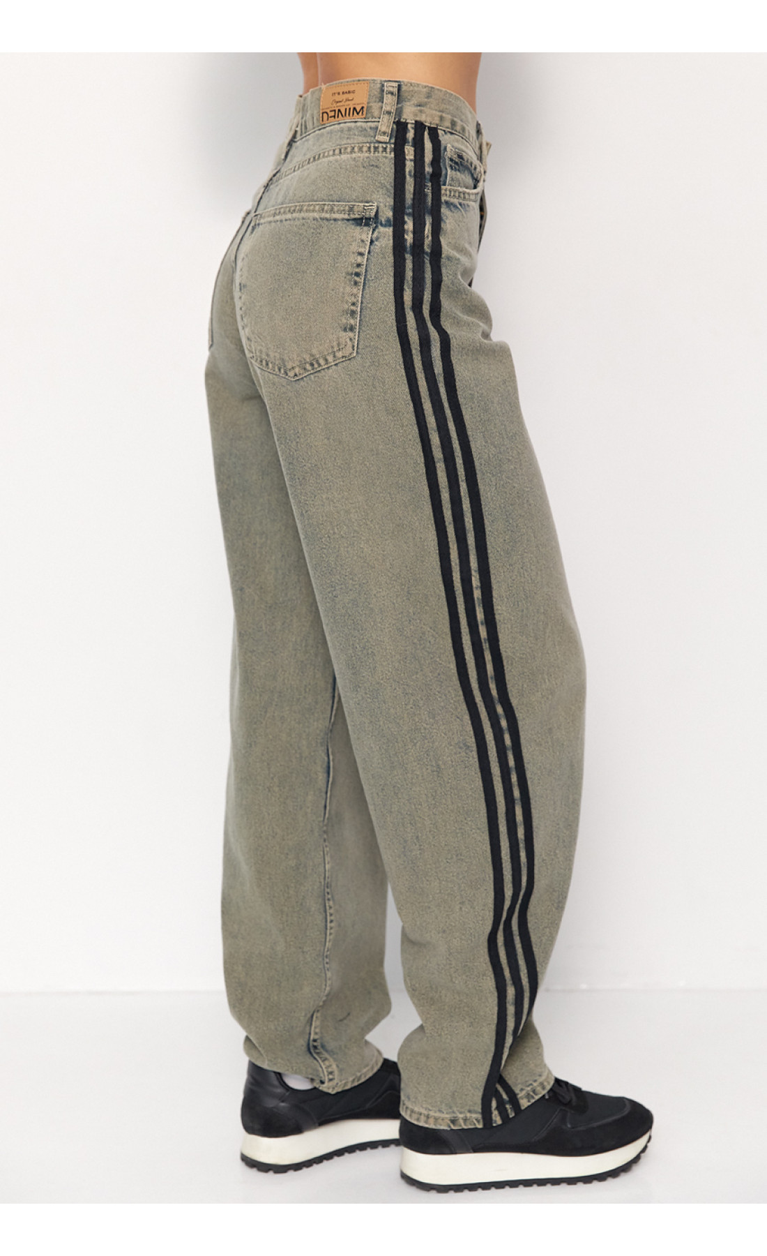 Широкі жіночі джинси з лампасами  меланж колір