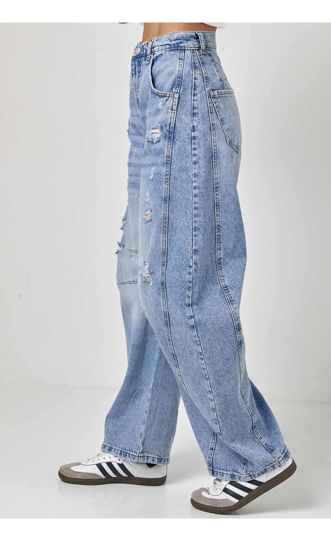 Джинси жіночі  Вaggy з рваним ефектом  джинс колір