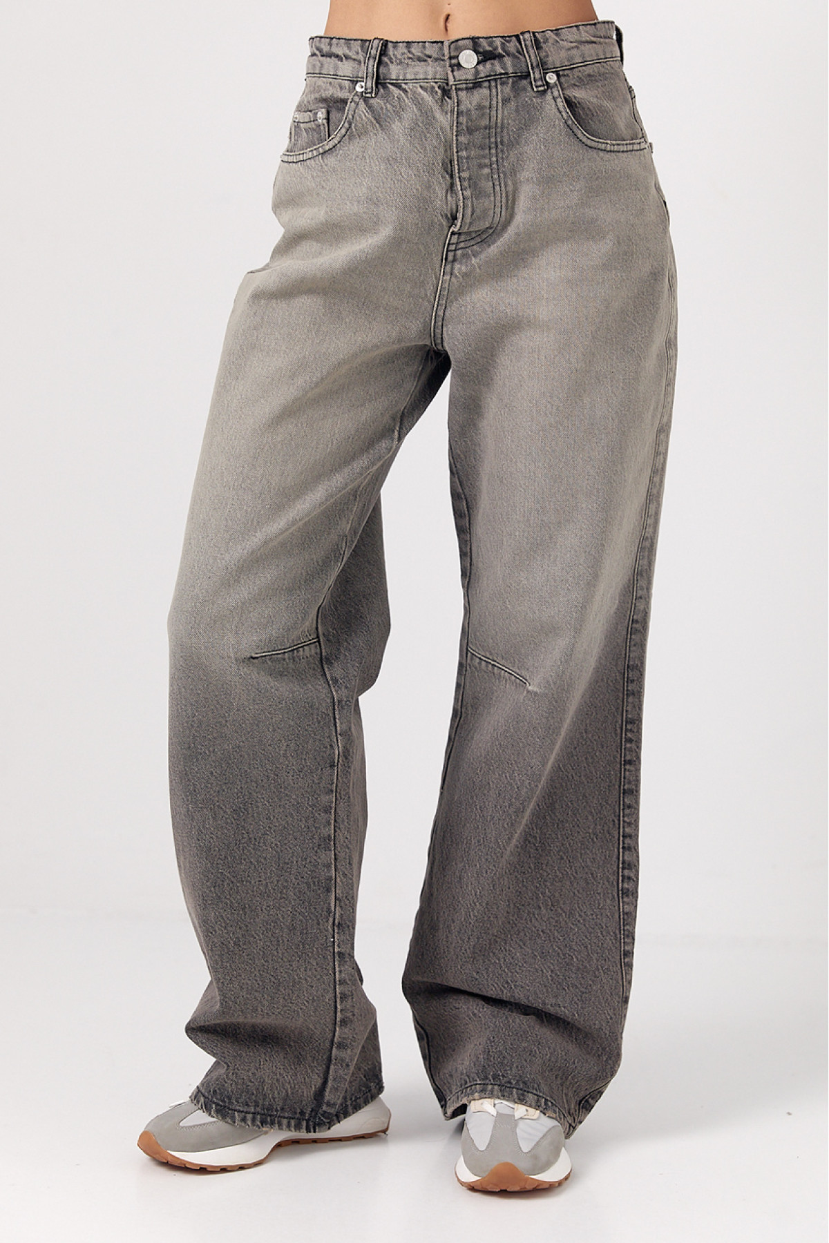 Жіночі широкі прямі жіночі джинси Skater  чорний колір