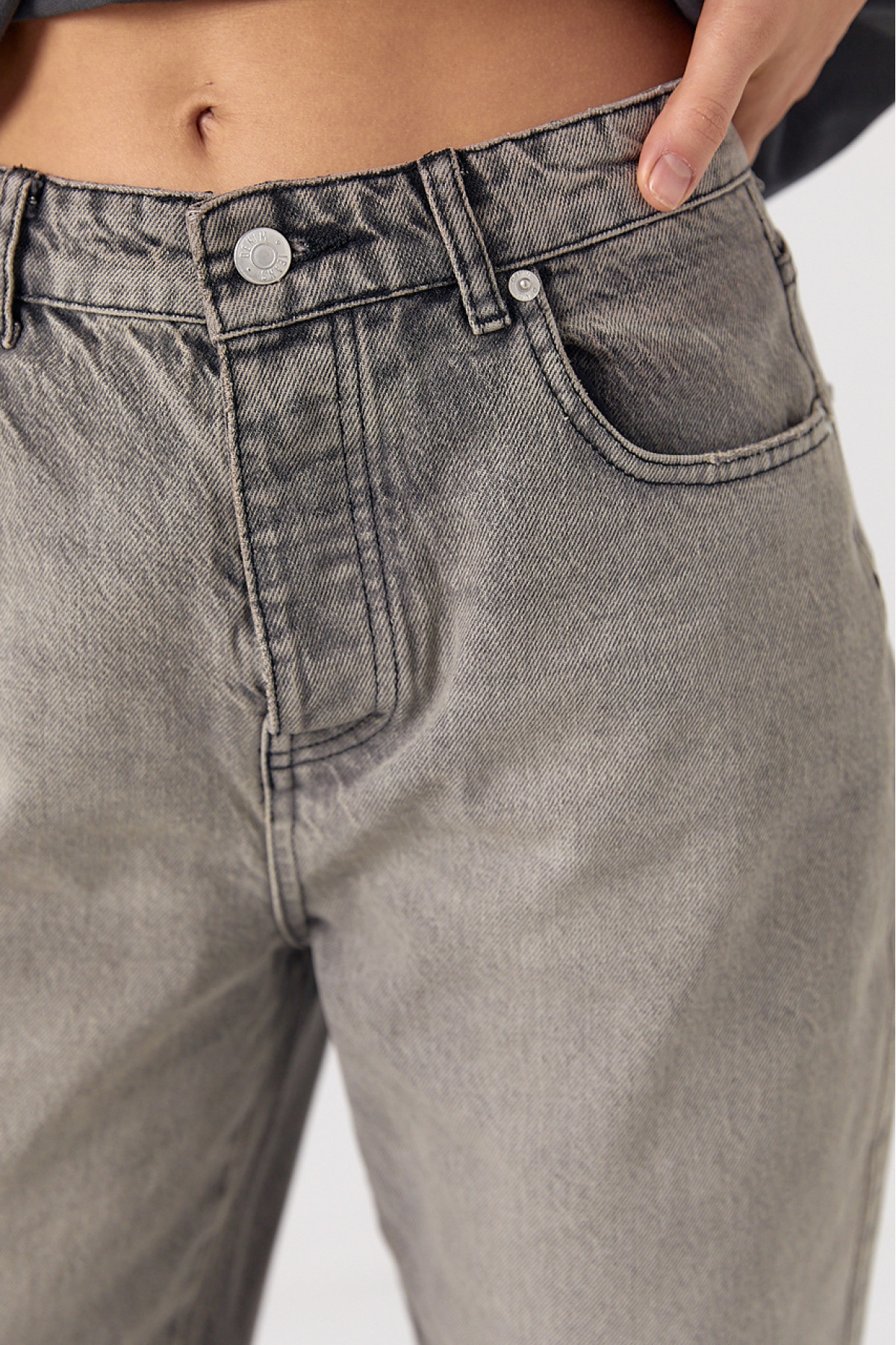 Жіночі широкі прямі жіночі джинси Skater  чорний колір