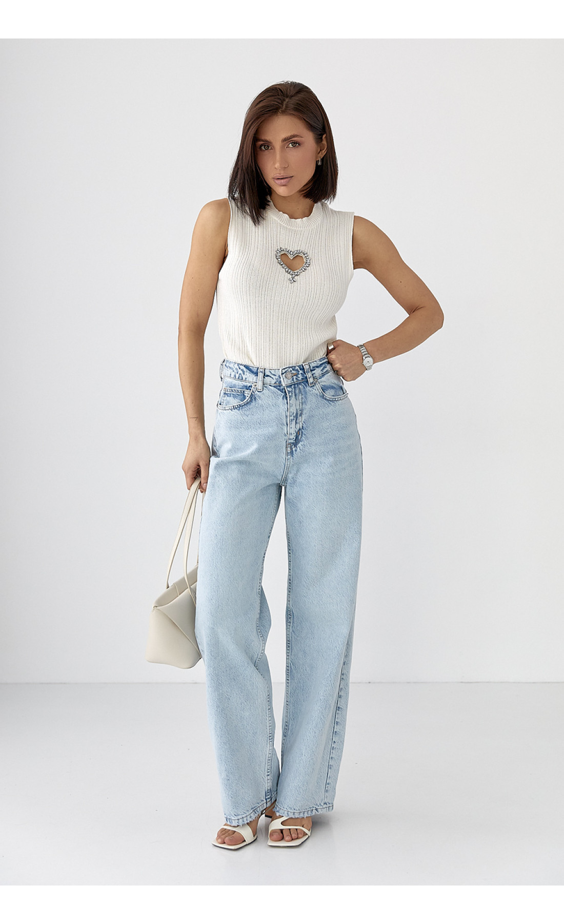 Прямі широкі жіночі жіночі джинси  блакитний колір