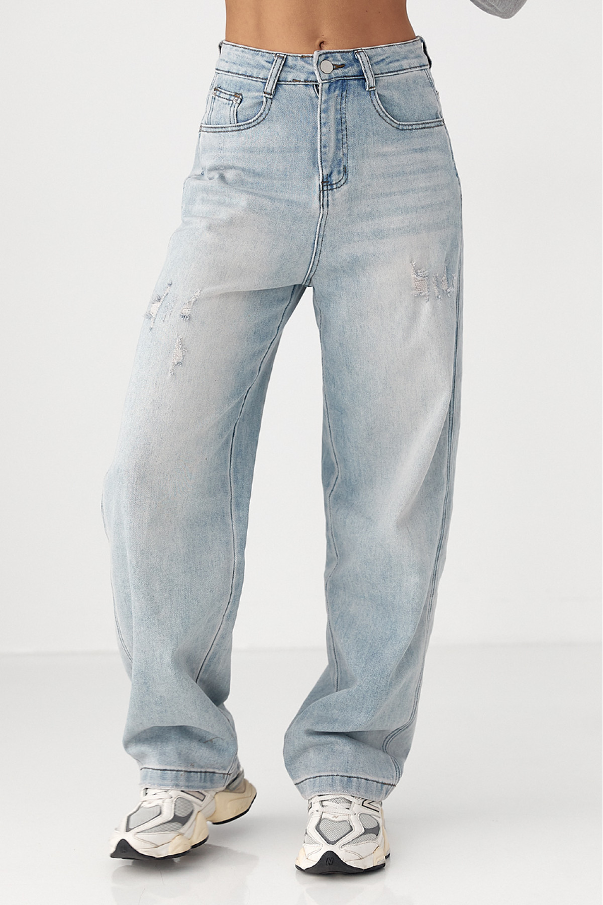 Джинси Baggy straight  із потертостями  блакитний колір