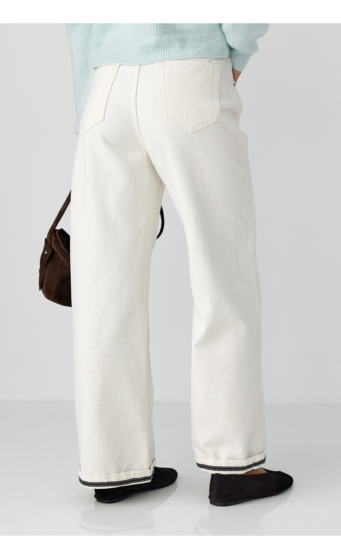 Жіночі жіночі джинсикюлоти з контрастиними швами  молочний колір