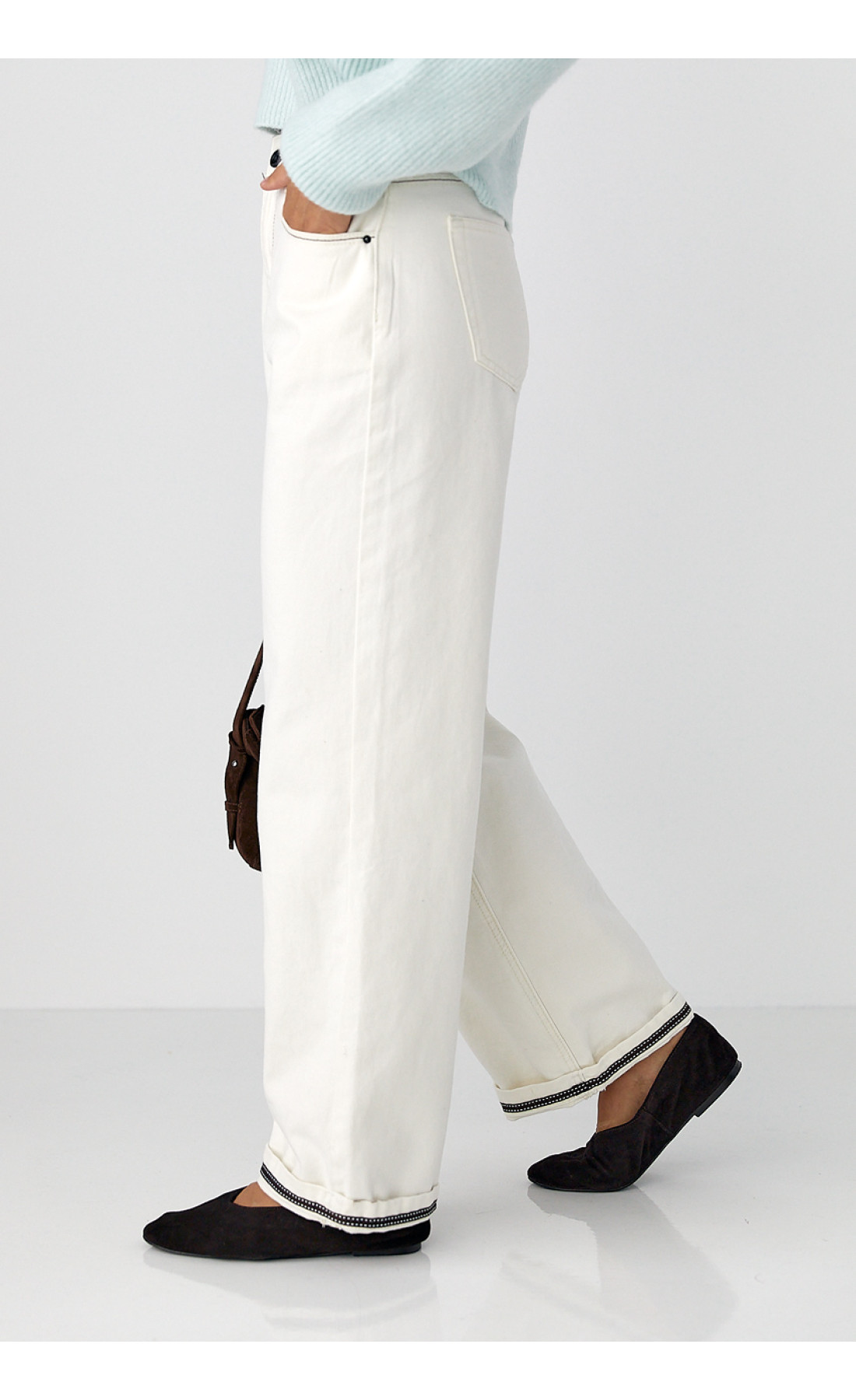 Жіночі жіночі джинсикюлоти з контрастиними швами  молочний колір