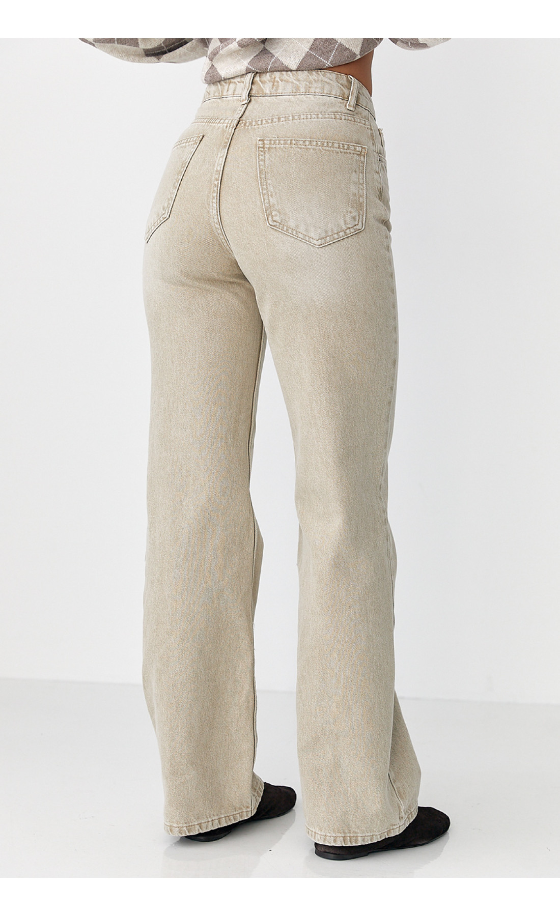 Широкі прямі жіночі джинси з високою посадкою  бежевий колір
