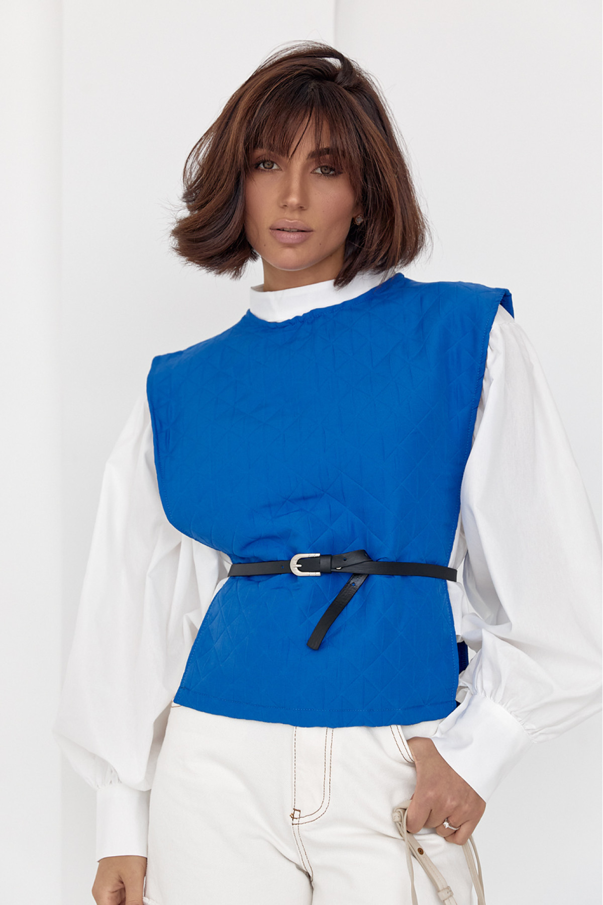 Блуза з об'ємними рукавами з накидкою та поясом EISA  синій колір