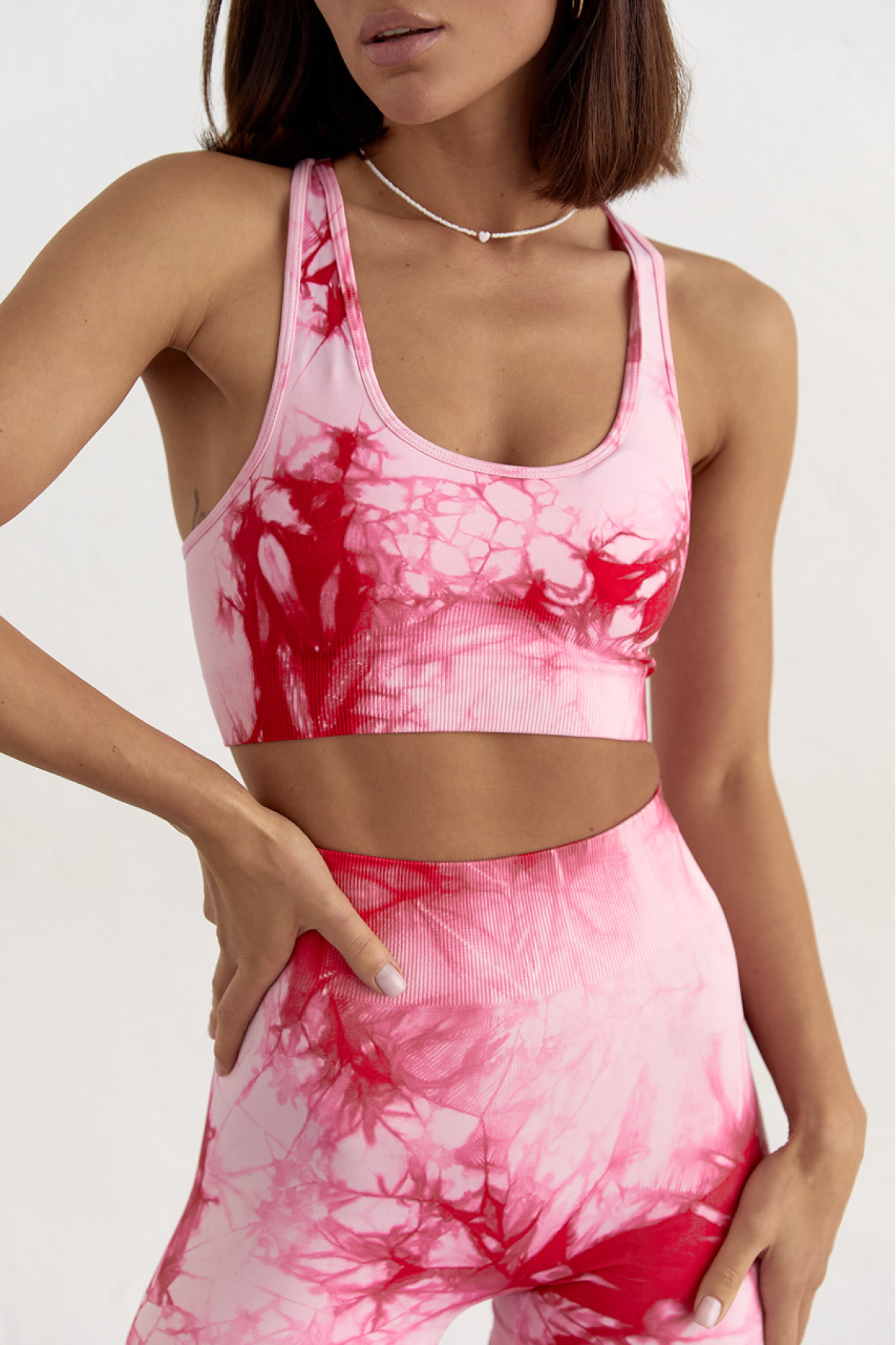 Комплект для фітнесу в техніці тайдай  червоний колір