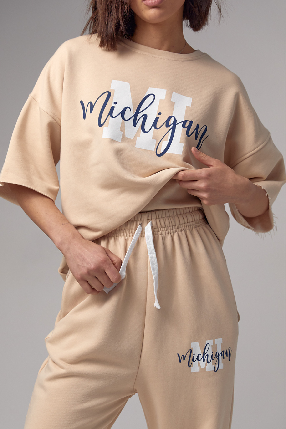 Жіночий спортивний костюм з написом ichigan  кремовий колір
