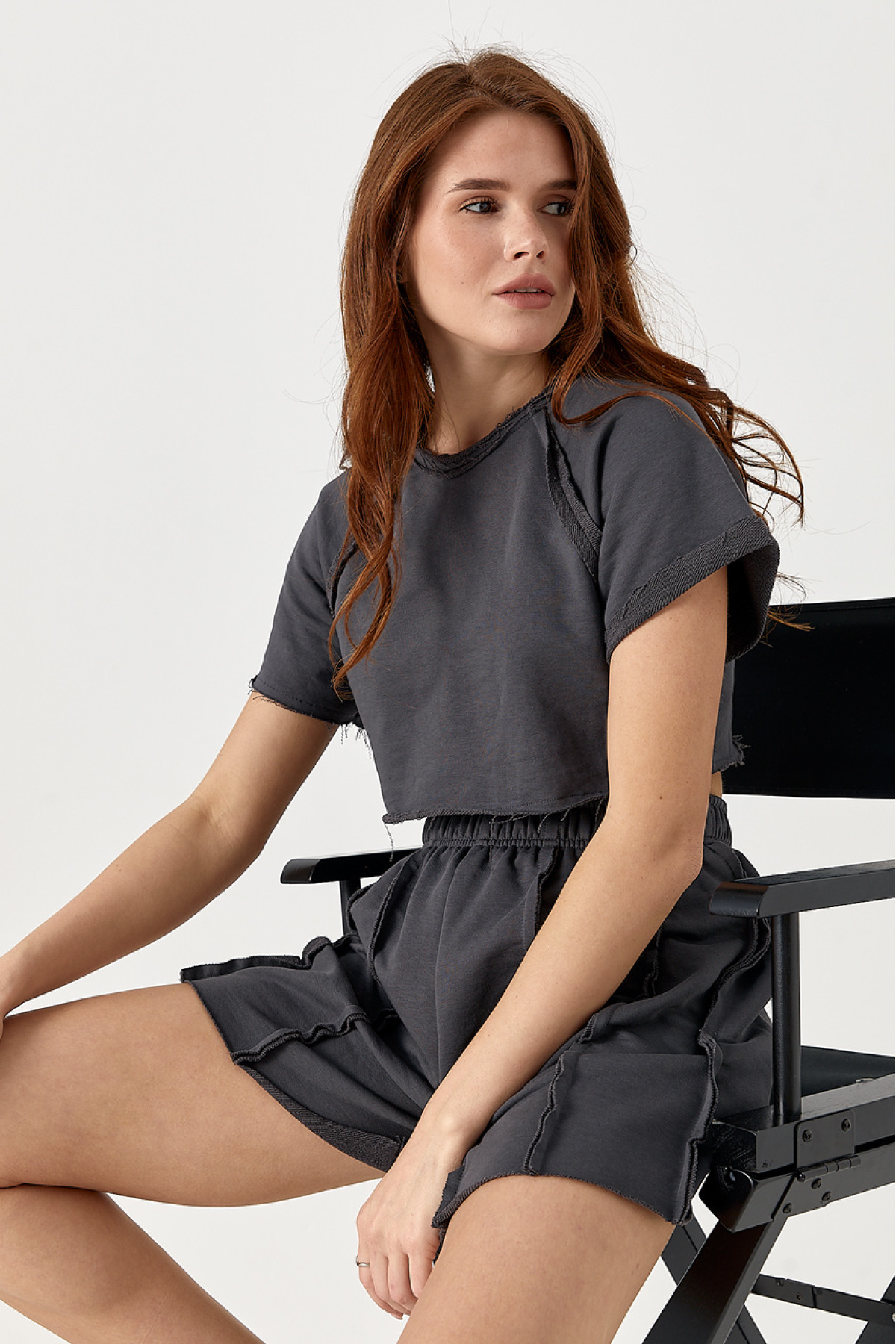 Спортивний костюм зі швами навиворіт  темносірий колір