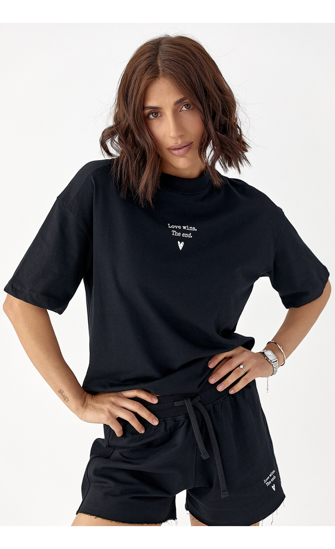 Літній спортивний костюм із шортами  чорний колір