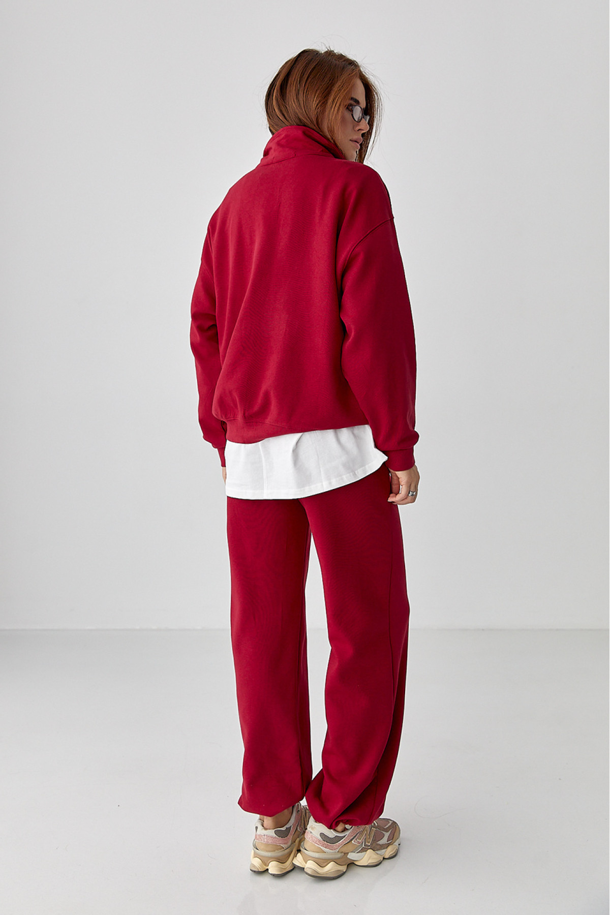 Вільний спортивний костюм зі світшотом на блискавці та прямими штанами  темночервоний колір
