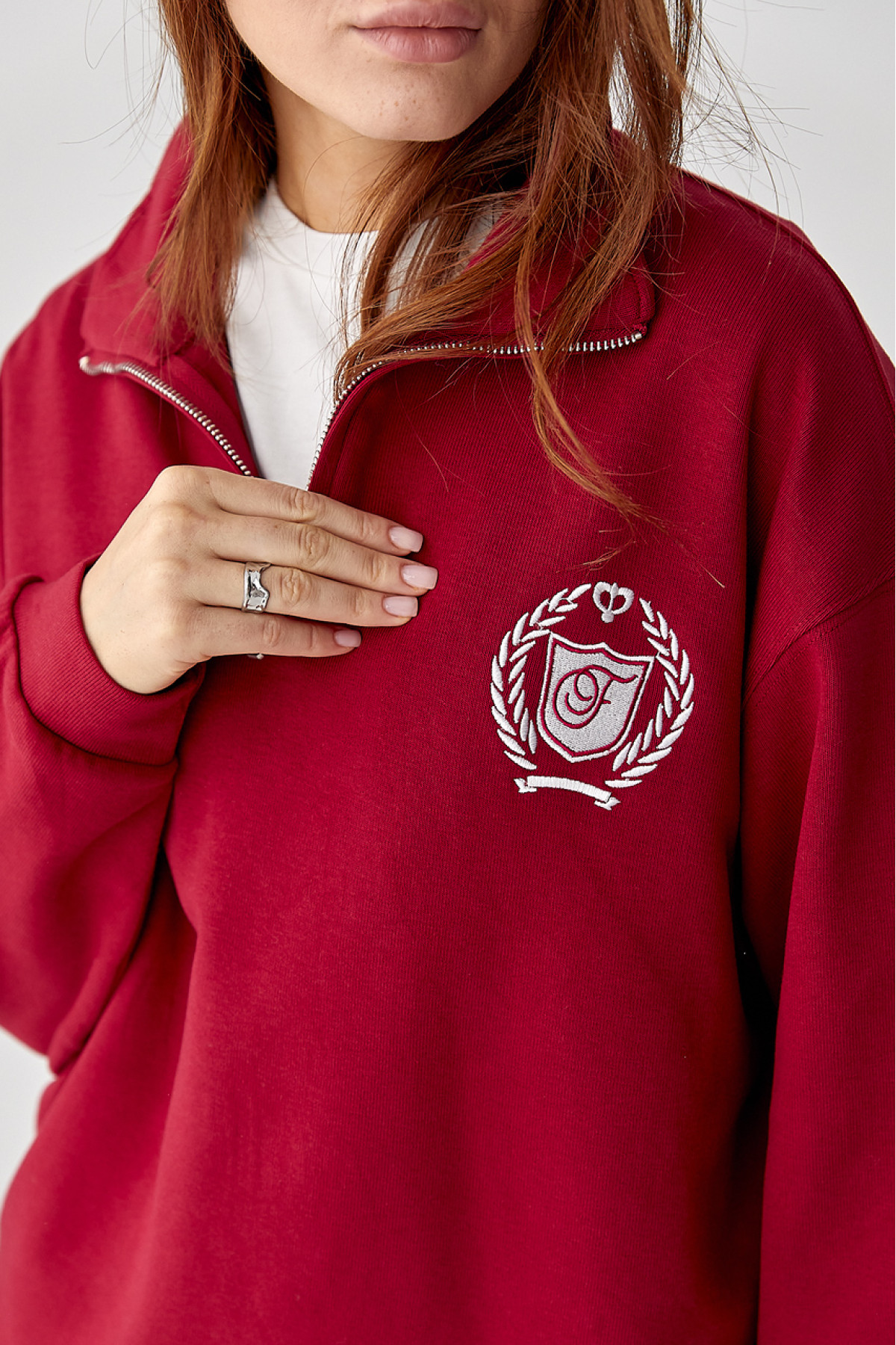 Вільний спортивний костюм зі світшотом на блискавці та прямими штанами  темночервоний колір