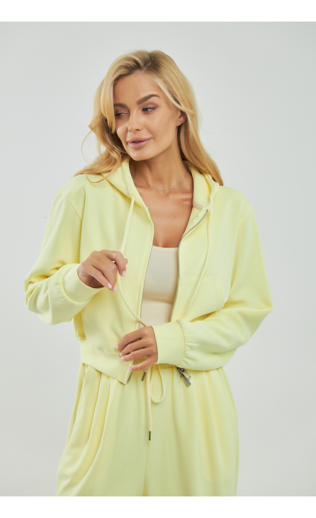 Однотонний спортивний костюм із худі з капюшоном і прямими штанами  лимонний колір