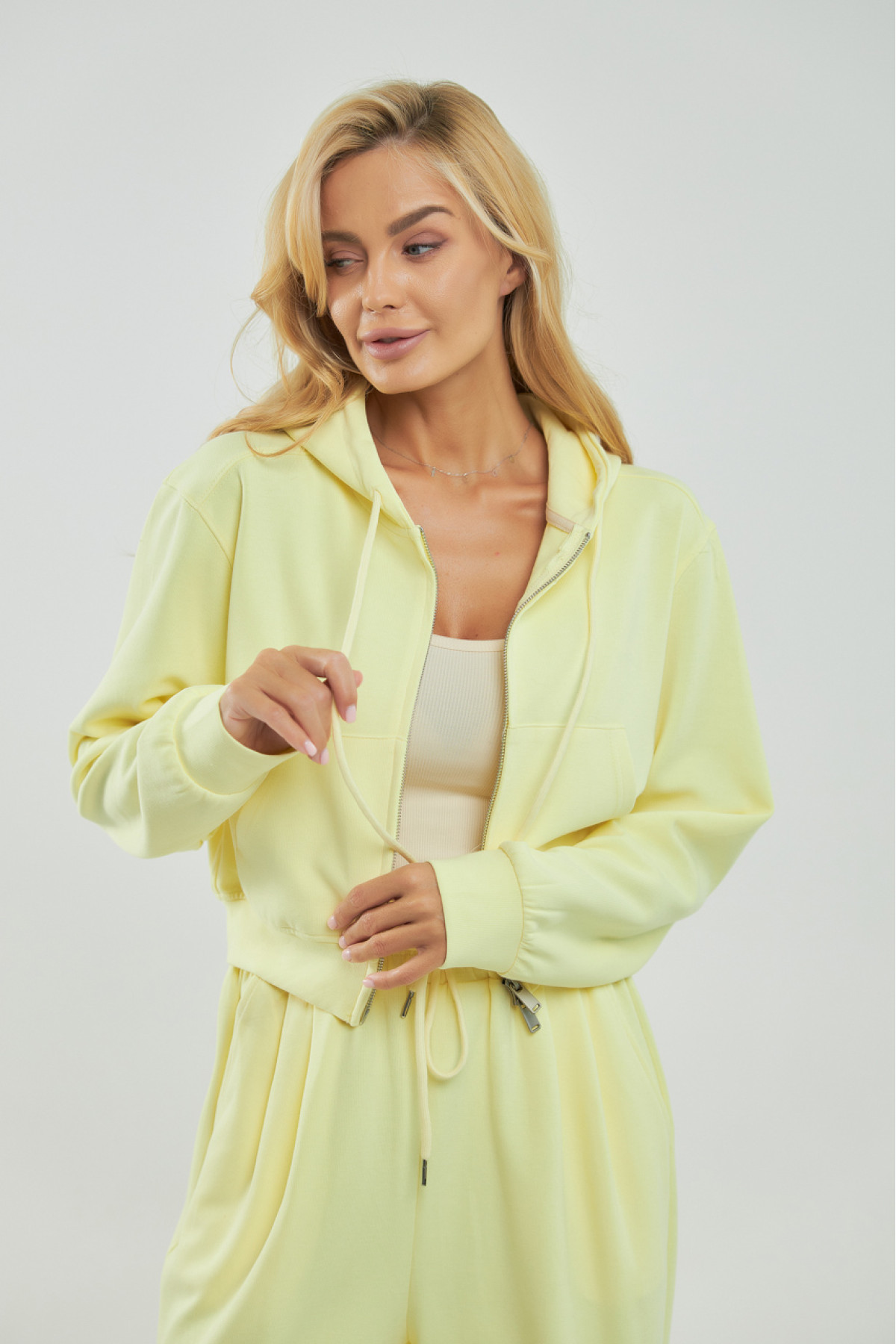 Однотонний спортивний костюм із худі з капюшоном і прямими штанами  лимонний колір