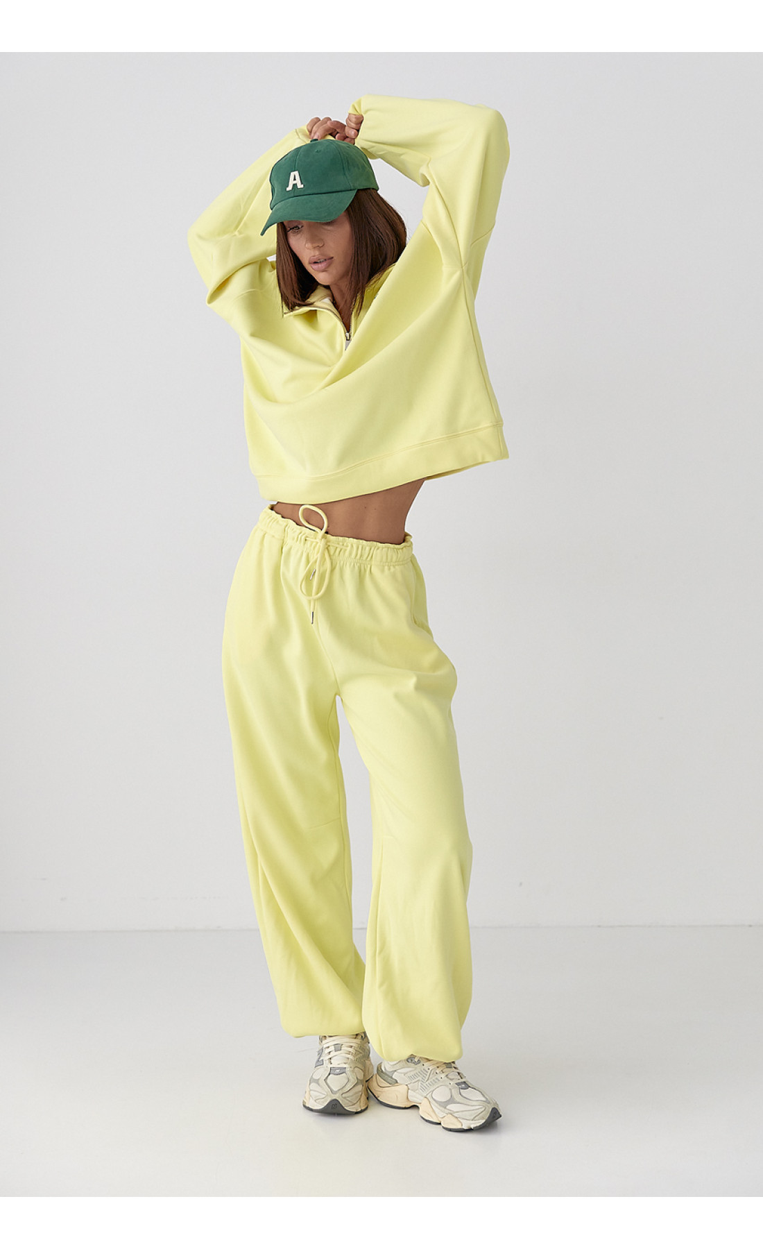 Спортивний теплий костюм з вільним світшотом і штанами  жовтий колір
