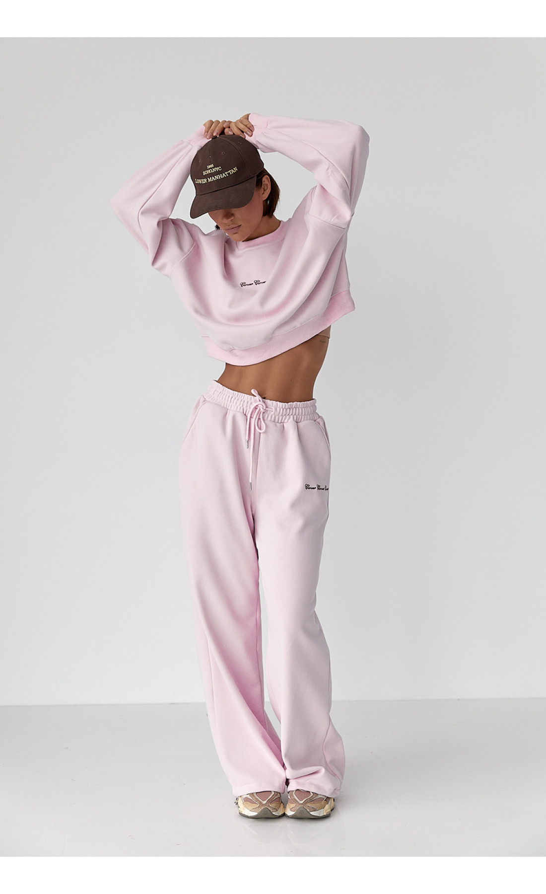 Спортивний костюм із плюшевим начосом з коротким світшотом та штанами палаццо  пудра колір