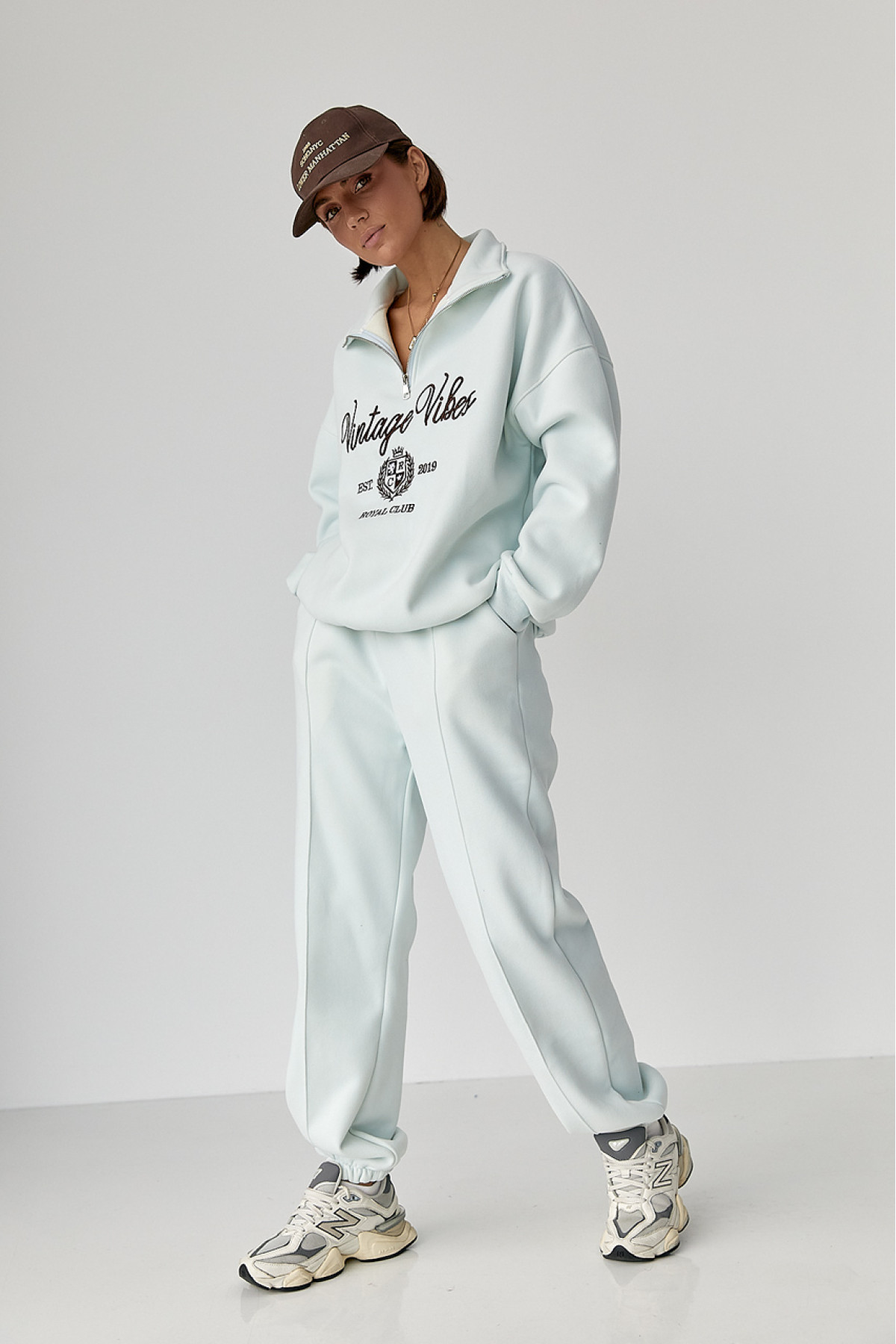 Утеплений спортивний костюм зі світшотом та джогерами  бірюзовий колір