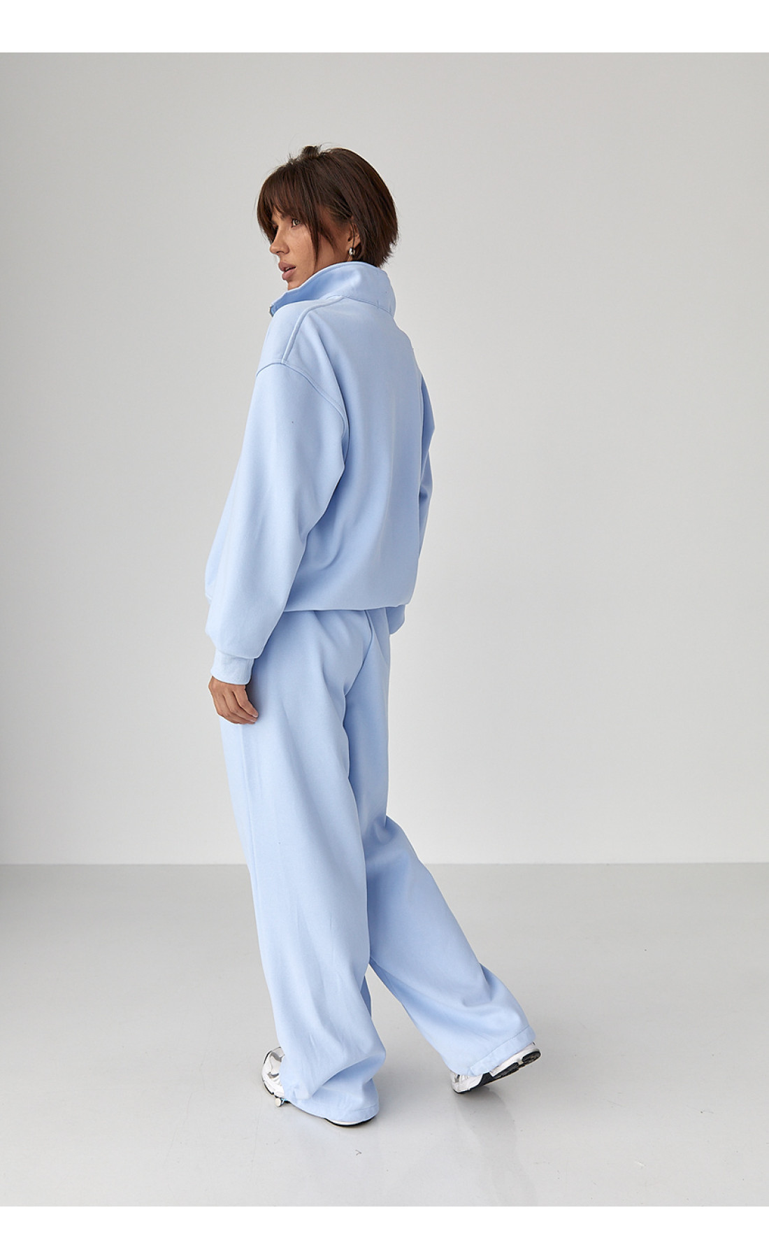 Теплий спортивний костюм з написами  блакитний колір