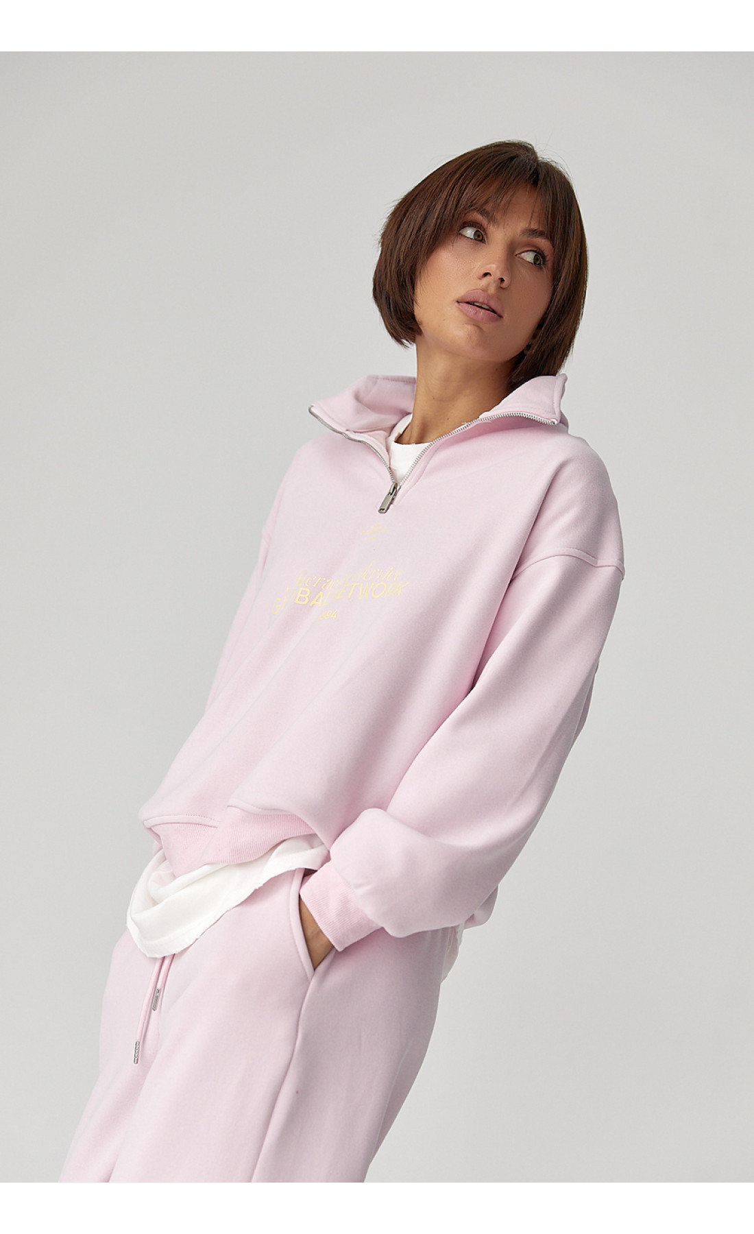 Теплий спортивний костюм з написами  пудра колір