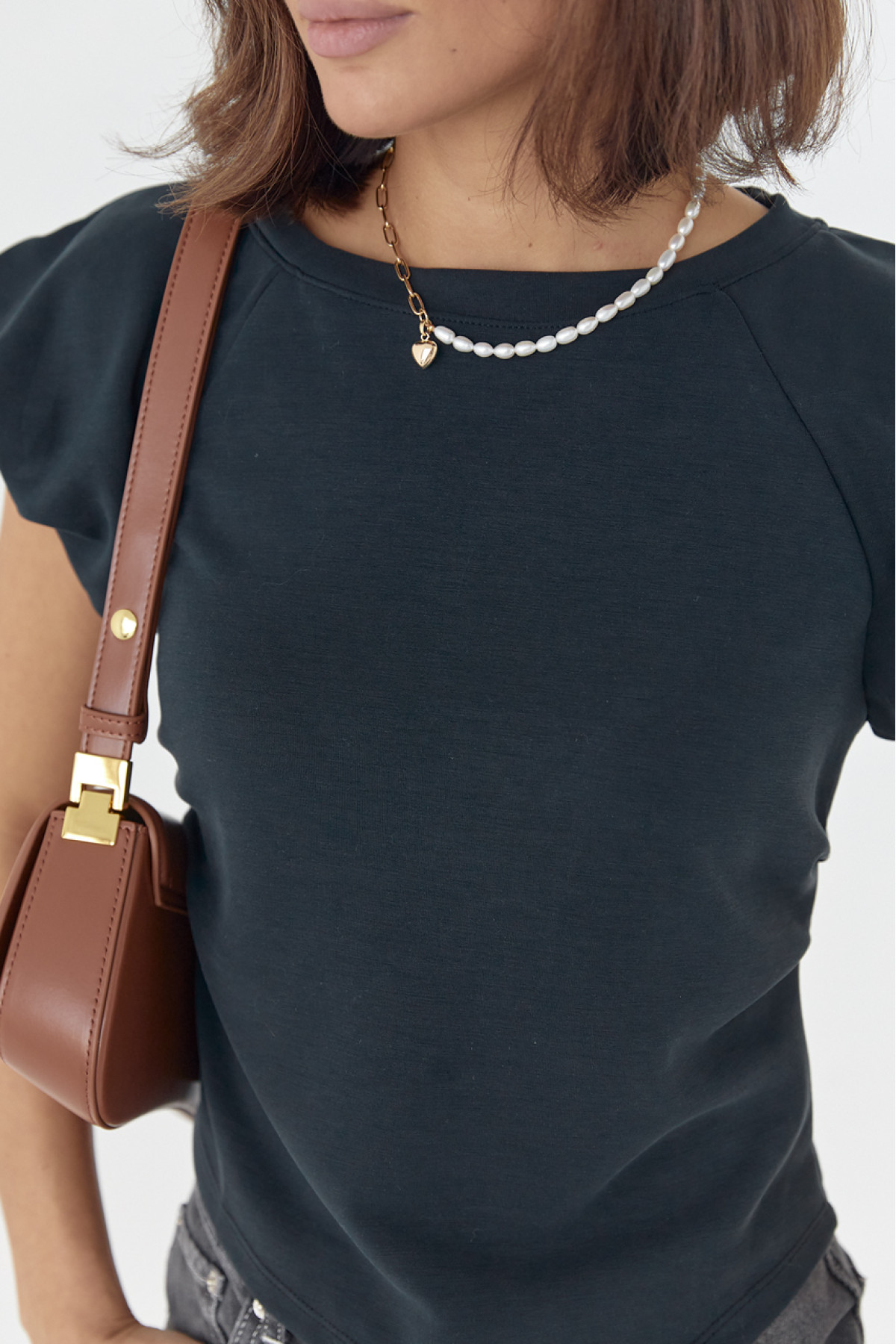 Жіноча футболка з пишними рукавами  темносиній колір