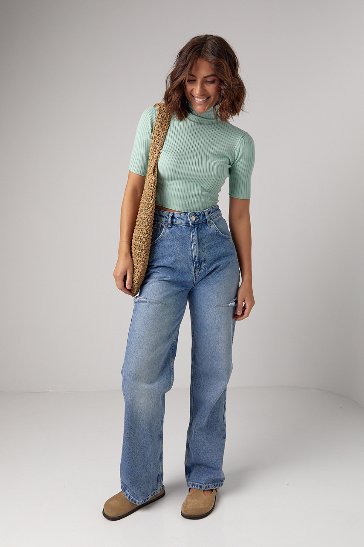 Жіноча вкорочена водолазка з коротким рукавом  м'ятний колір