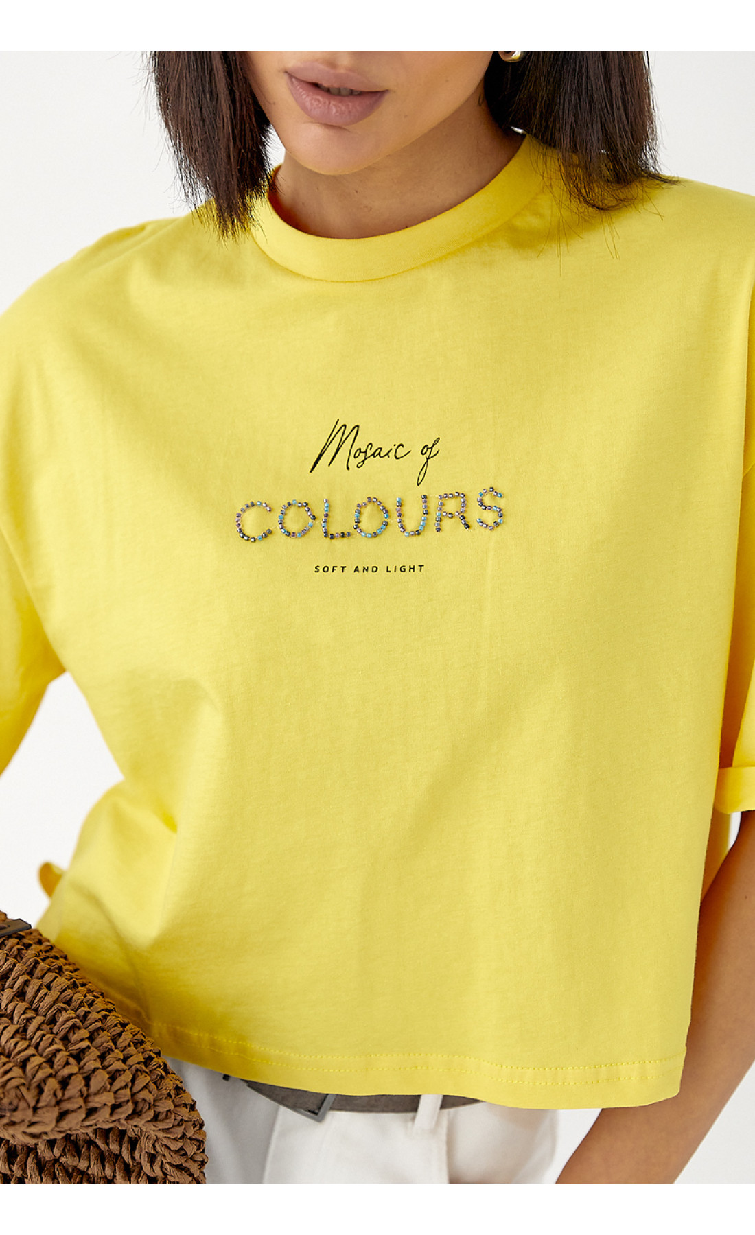 Футболка з надписом із бісеру  жовтий колір