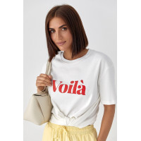 Однотонна футболка з написом Voila  молочний колір