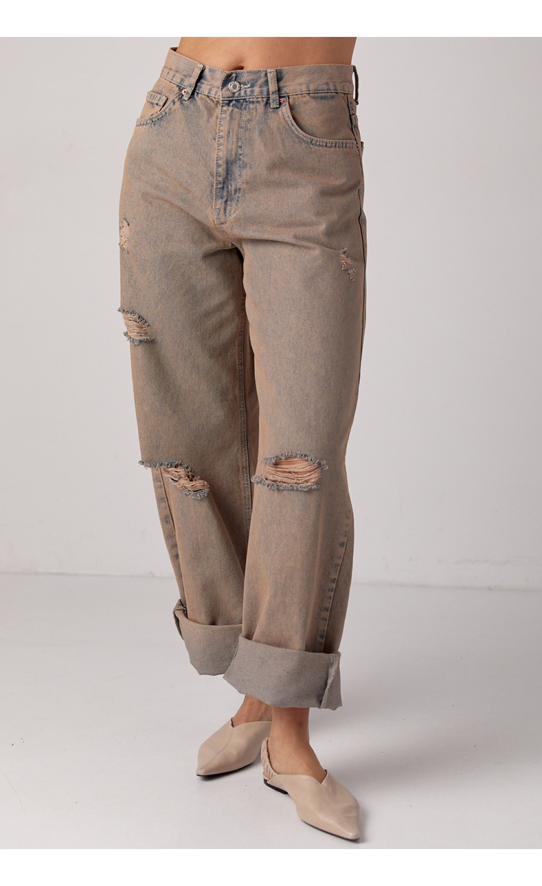 Джинси baggy з рваними елементами  кавовий колір
