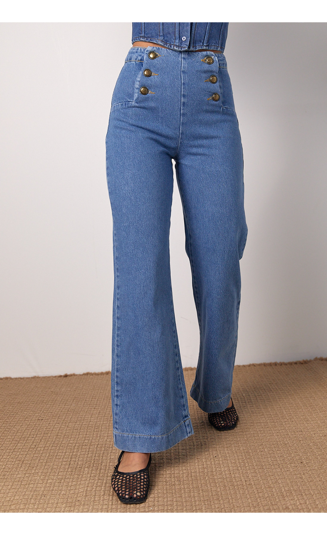 Жіночі жіночі джинси з ґудзиками спереду  синій колір