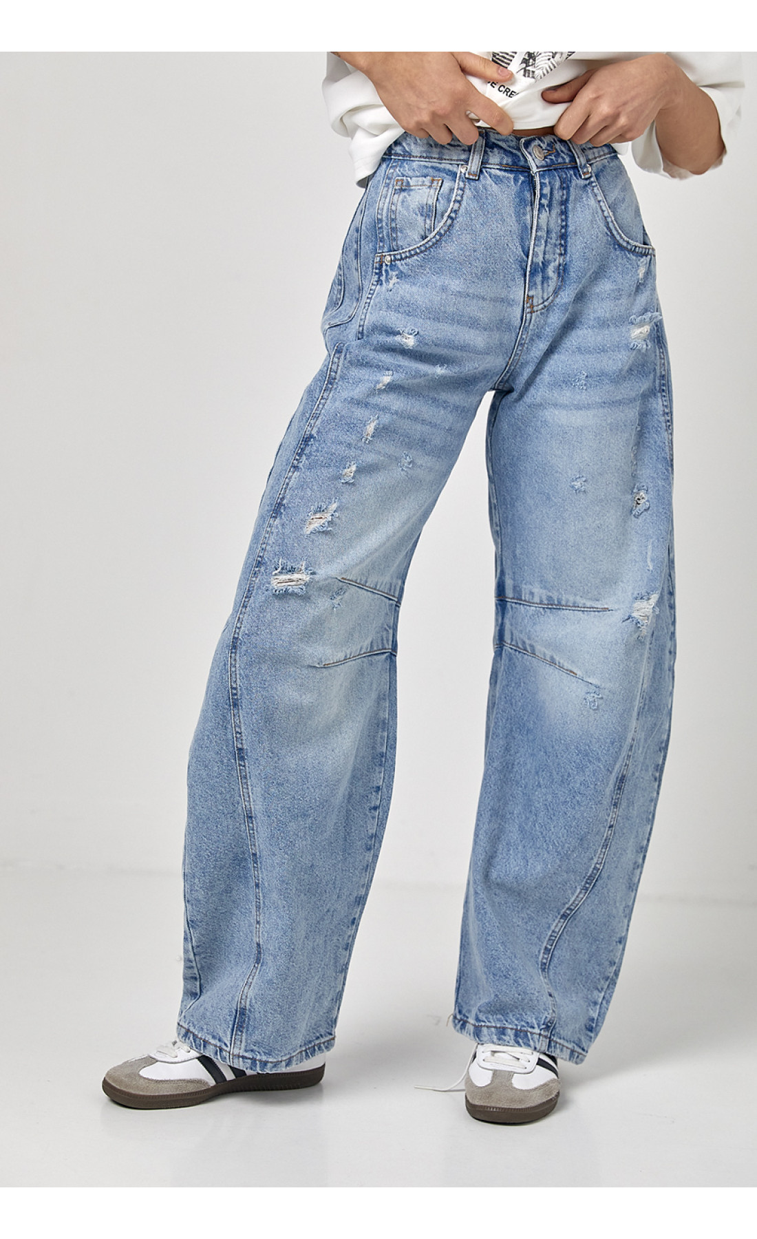 Джинси жіночі  Вaggy з рваним ефектом  джинс колір