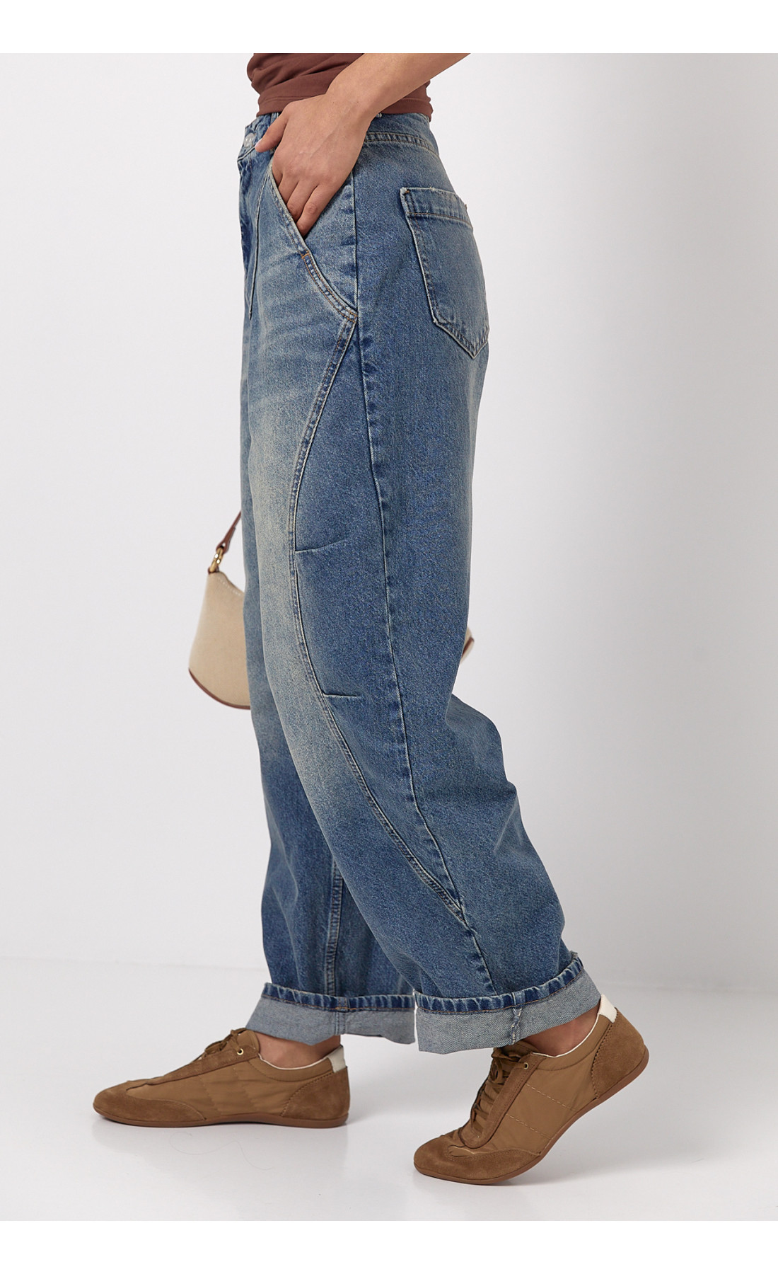 Джинси Baggy з кокеткою та декоративними швами  синій колір