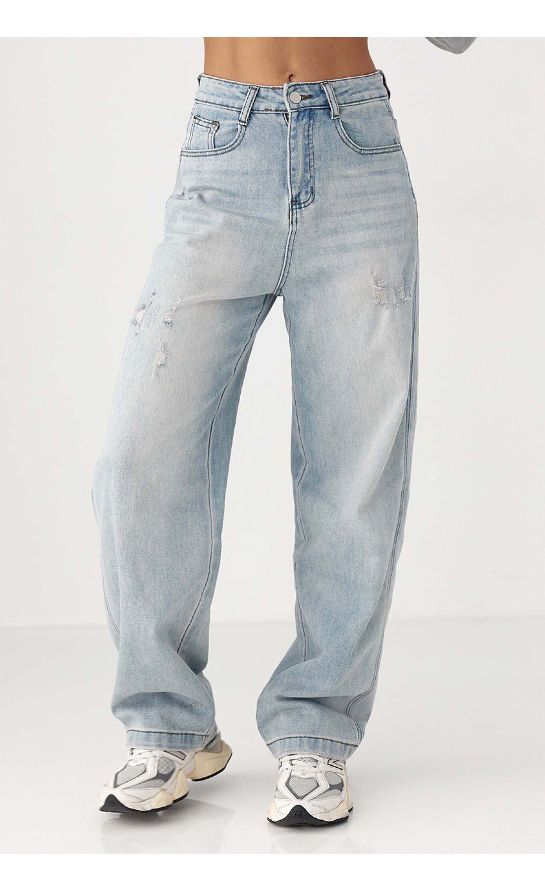 Джинси Baggy straight  із потертостями  блакитний колір