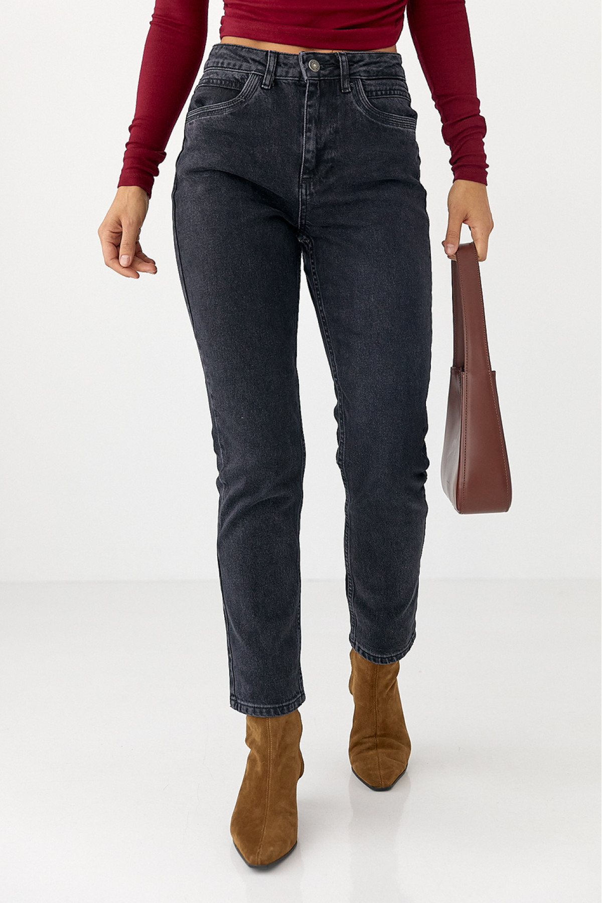 Жіночі жіночі джинси Mom Fit  чорний колір