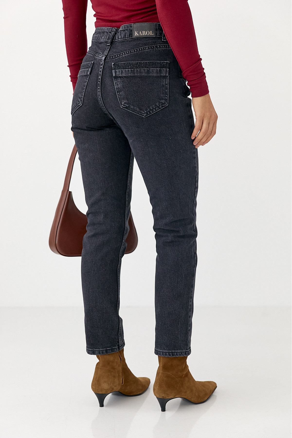 Жіночі жіночі джинси Mom Fit  чорний колір