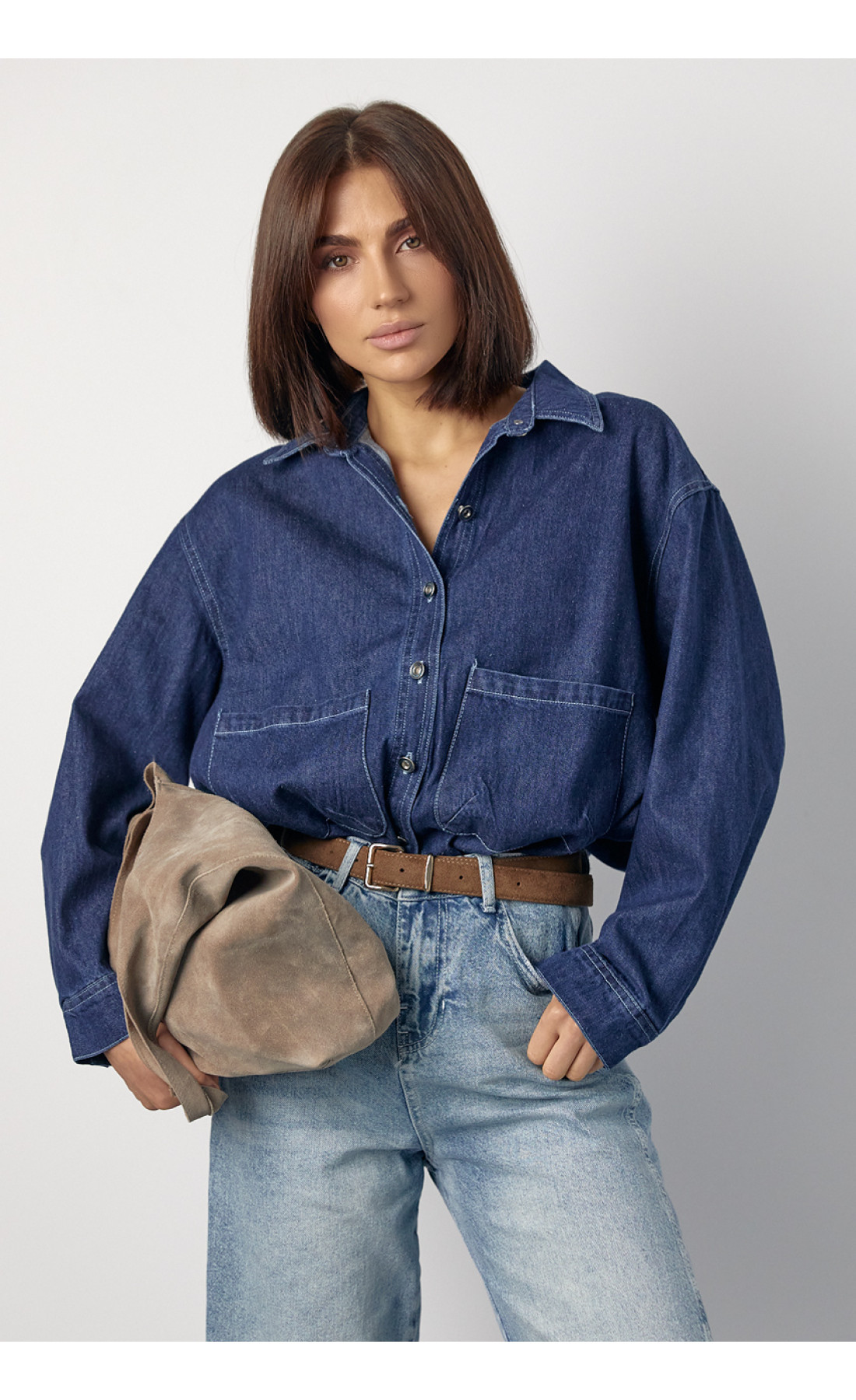 Джинсова сорочка з кишенями на металевих ґудзиках  темносиній колір