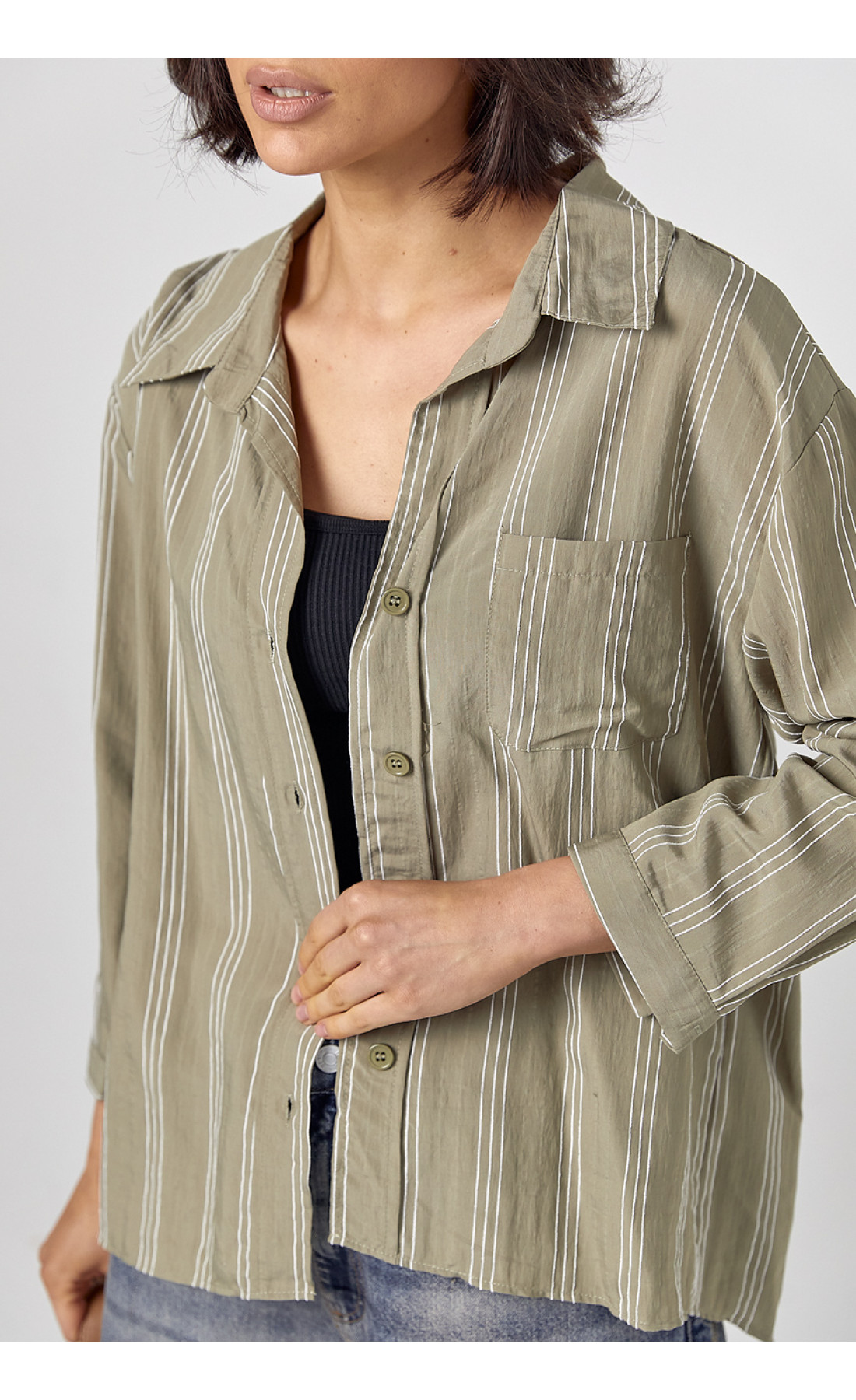 Жіноча сорочка у смужку з рукавами три чверті  хакі колір